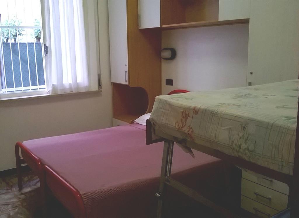 Hotel Parigi Rimini Esterno foto
