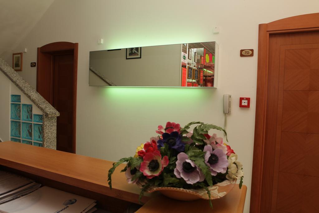Hotel Parigi Rimini Esterno foto